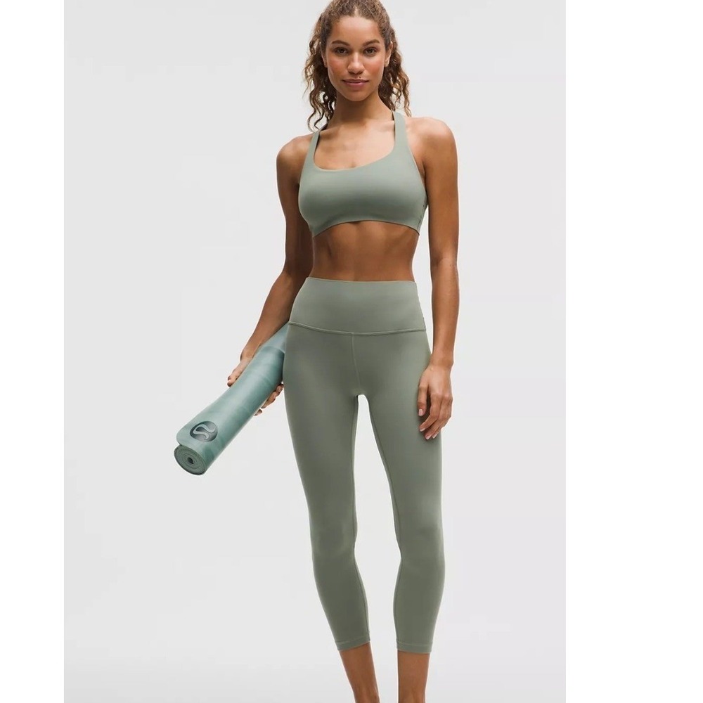 Lululemon Align‎ High-Rise Crop Leggings Women 8 Sage Green Excellent Yoga Pant